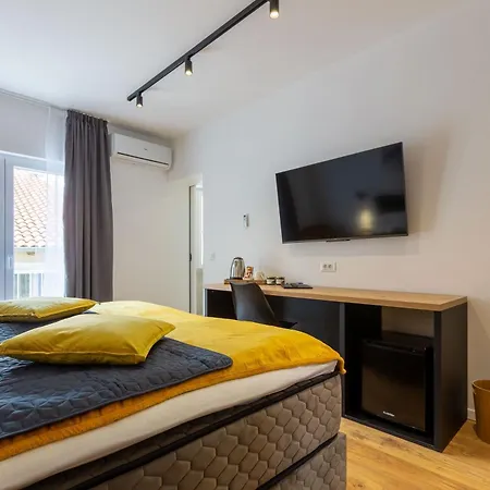 2m Exclusive Apartment Zadar
